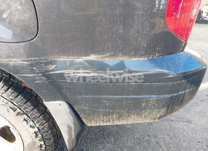 Photo 6 of 2004 Honda Pilot EX (VIN 5FNYF18484B001905)