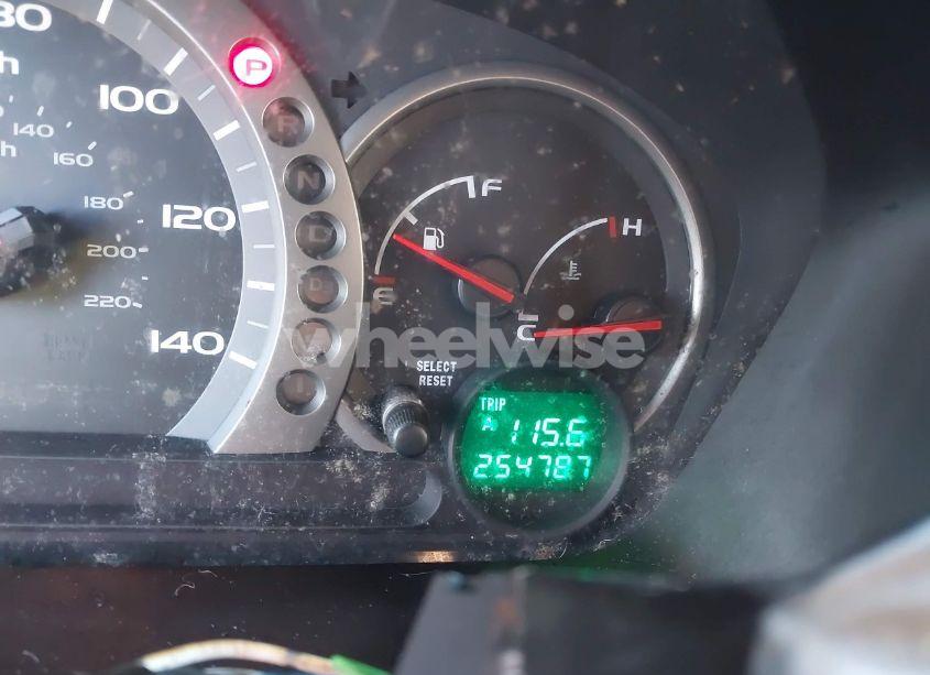 Photo 7 of 2004 Honda Pilot EX (VIN 5FNYF18484B001905)