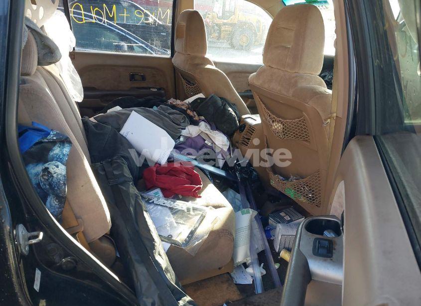 Photo 8 of 2004 Honda Pilot EX (VIN 5FNYF18484B001905)