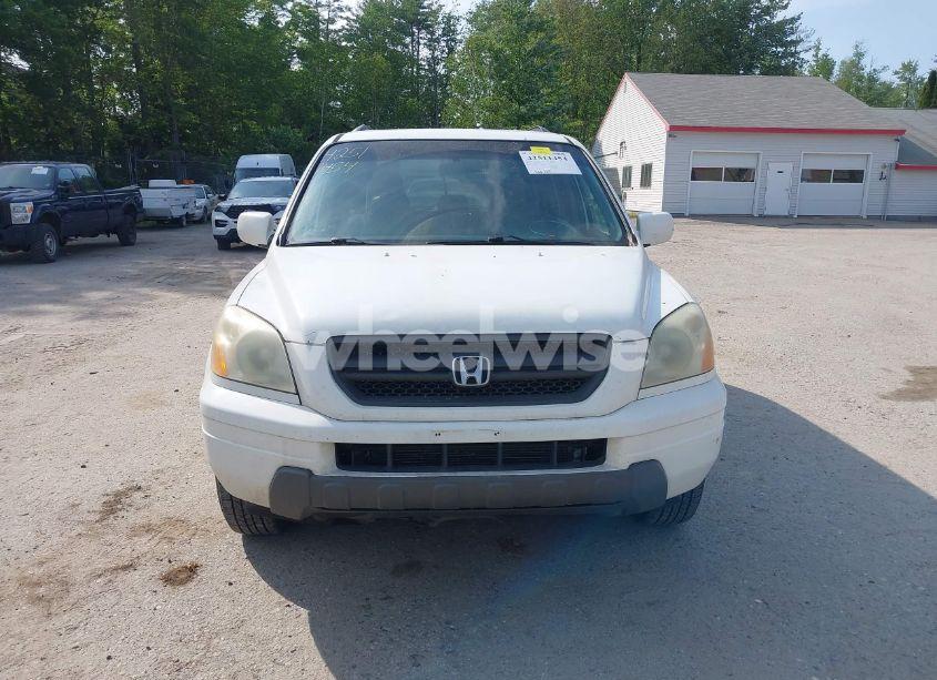 Photo 13 of 2005 Honda Pilot EX (VIN 5FNYF18485B050765)
