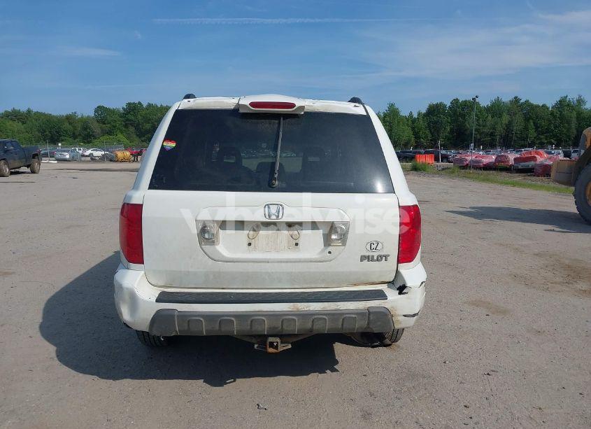 Photo 15 of 2005 Honda Pilot EX (VIN 5FNYF18485B050765)
