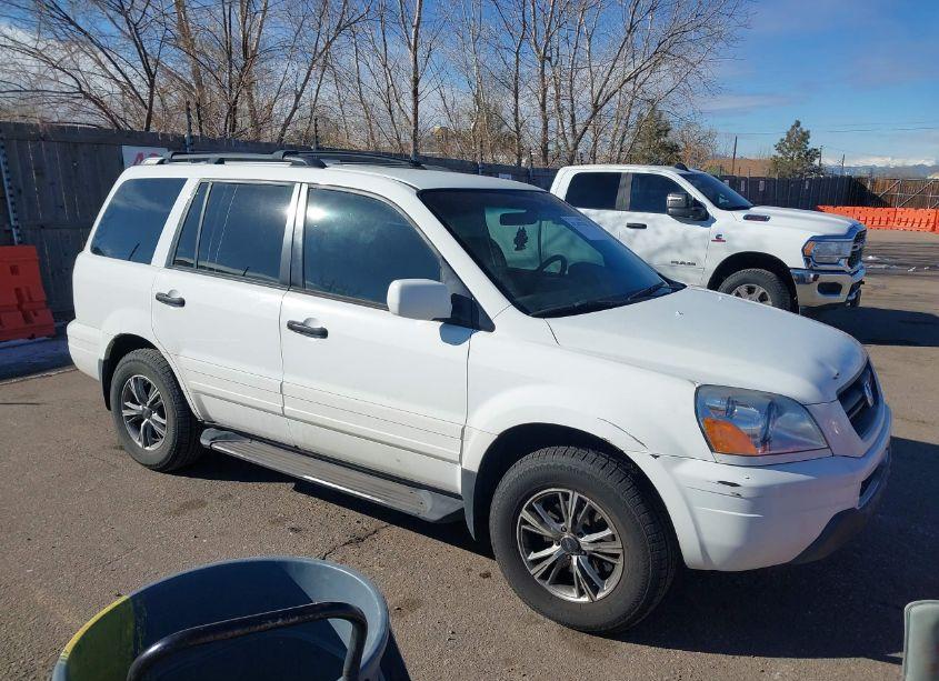 2005 Honda Pilot EX (VIN 5FNYF18485B062933) main photo