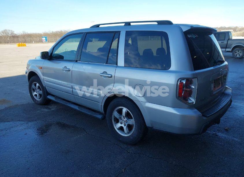 Photo 3 of 2006 Honda Pilot EX (VIN 5FNYF18486B005102)