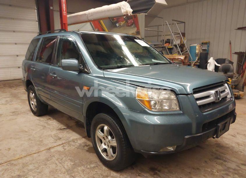 2008 Honda Pilot EX (VIN 5FNYF18488B004597) main photo