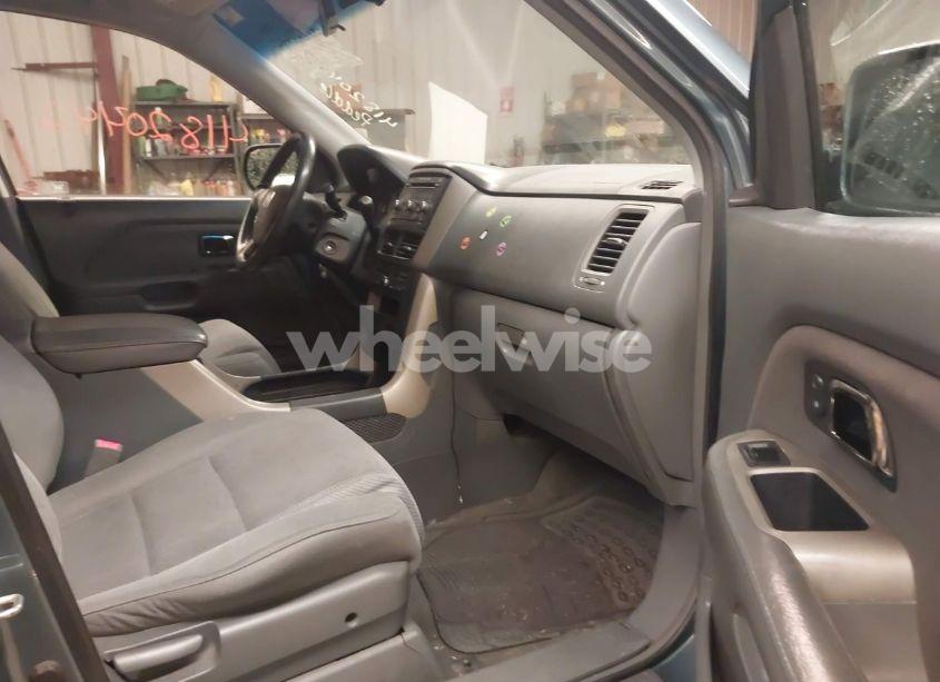 Photo 5 of 2008 Honda Pilot EX (VIN 5FNYF18488B004597)