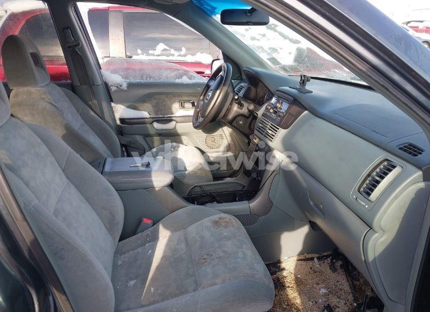 Photo 5 of 2004 Honda Pilot EX (VIN 5FNYF18494B009639)