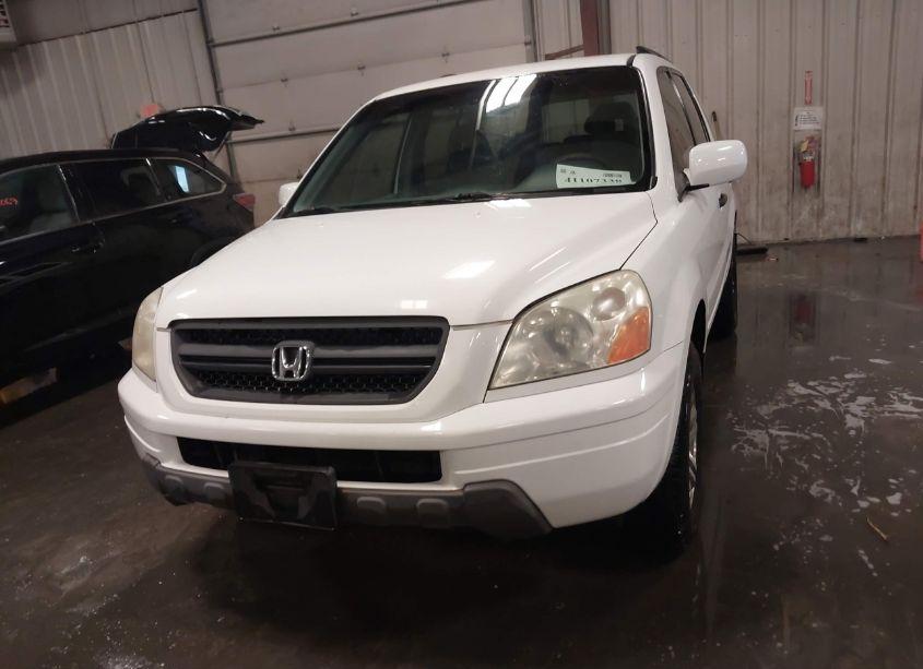 Photo 12 of 2005 Honda Pilot EX (VIN 5FNYF18495B062049)