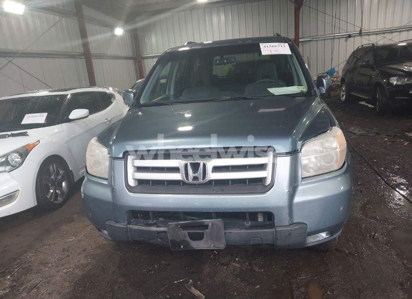 Photo 12 of 2006 Honda Pilot EX (VIN 5FNYF18496B018747)