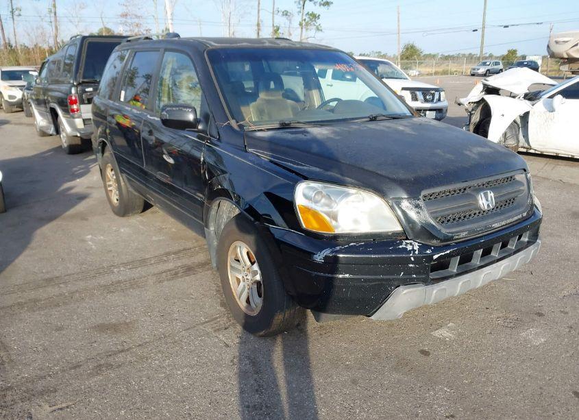 2004 Honda Pilot EX (VIN 5FNYF184X4B001596) main photo
