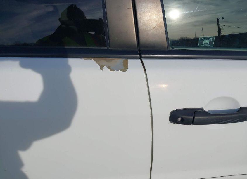 Photo 6 of 2005 Honda Pilot EX (VIN 5FNYF184X5B023972)