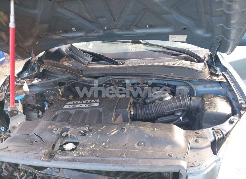 Photo 10 of 2005 Honda Pilot EX (VIN 5FNYF184X5B025978)