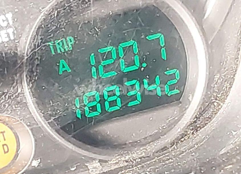 Photo 14 of 2005 Honda Pilot EX (VIN 5FNYF184X5B025978)