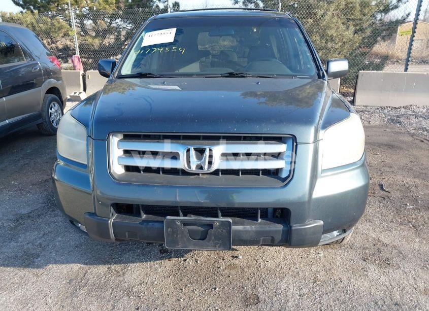 Photo 6 of 2006 Honda Pilot EX (VIN 5FNYF184X6B000600)