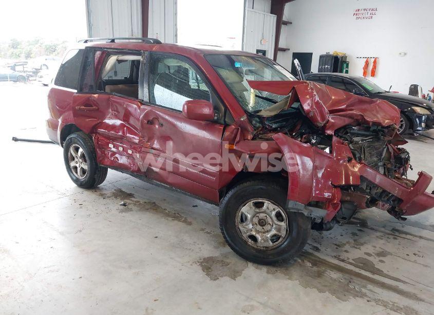 2006 Honda Pilot EX (VIN 5FNYF184X6B025707) main photo