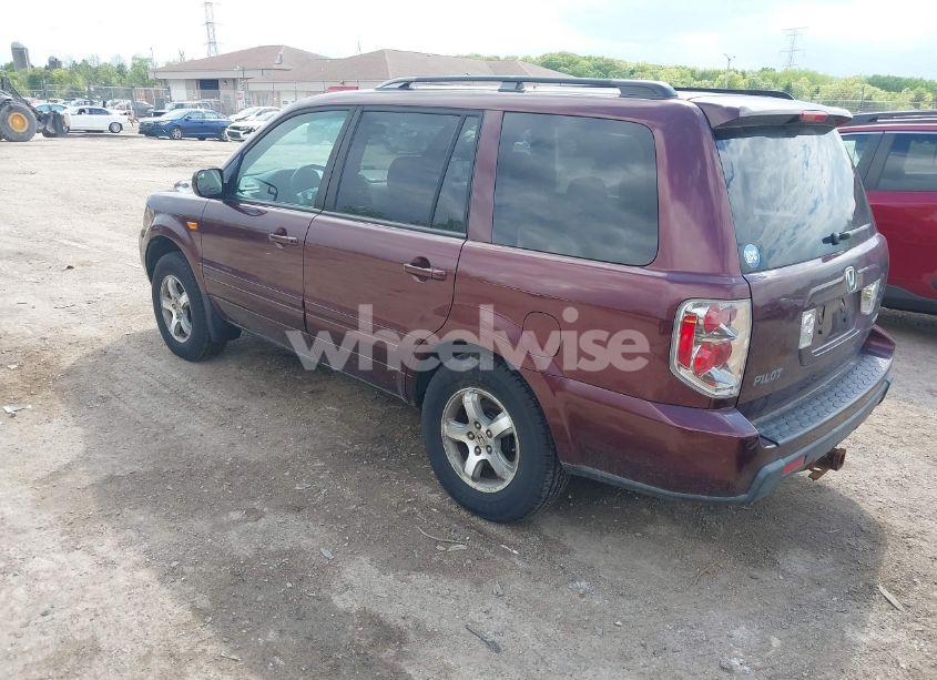 2007 Honda Pilot EX (VIN 5FNYF184X7B024025) main photo