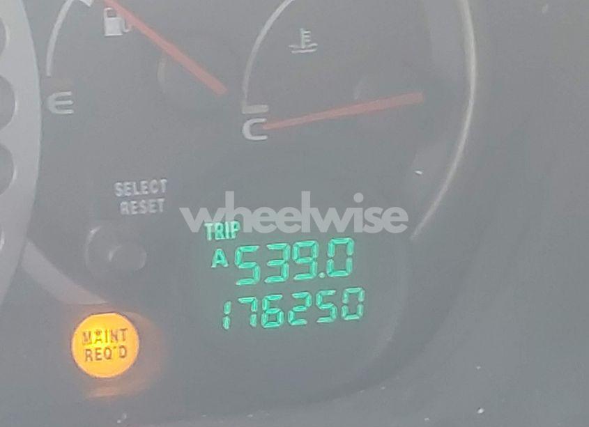 Photo 15 of 2005 Honda Pilot EX-L (VIN 5FNYF18505B039204)