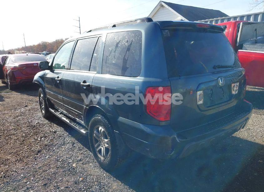 Photo 3 of 2005 Honda Pilot EX-L (VIN 5FNYF18505B039204)