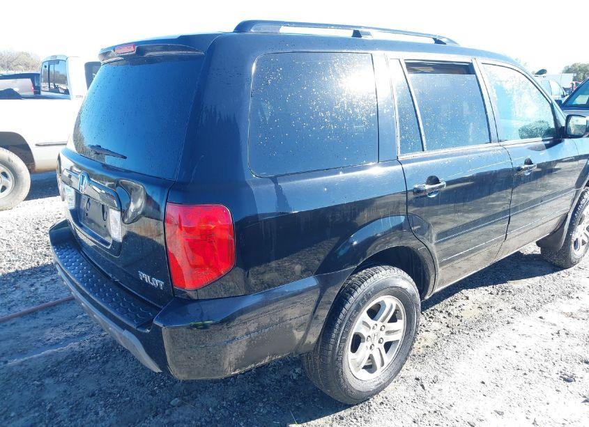 Photo 6 of 2005 Honda Pilot EX-L (VIN 5FNYF18505B066452)
