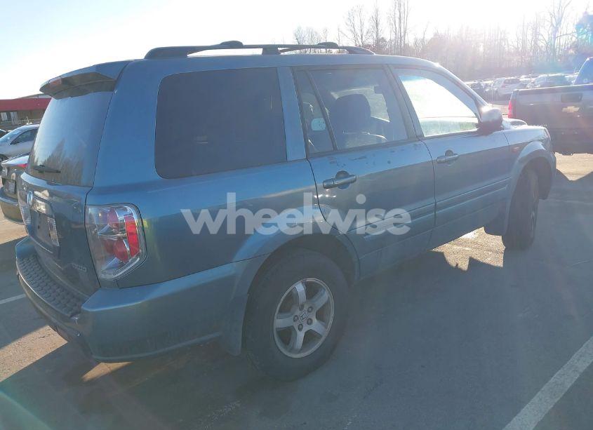 Photo 4 of 2006 Honda Pilot EX-L (VIN 5FNYF18506B002171)