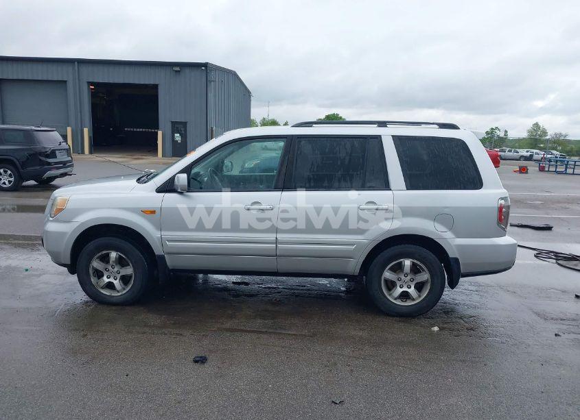 Photo 14 of 2008 Honda Pilot EX-L (VIN 5FNYF18508B020009)