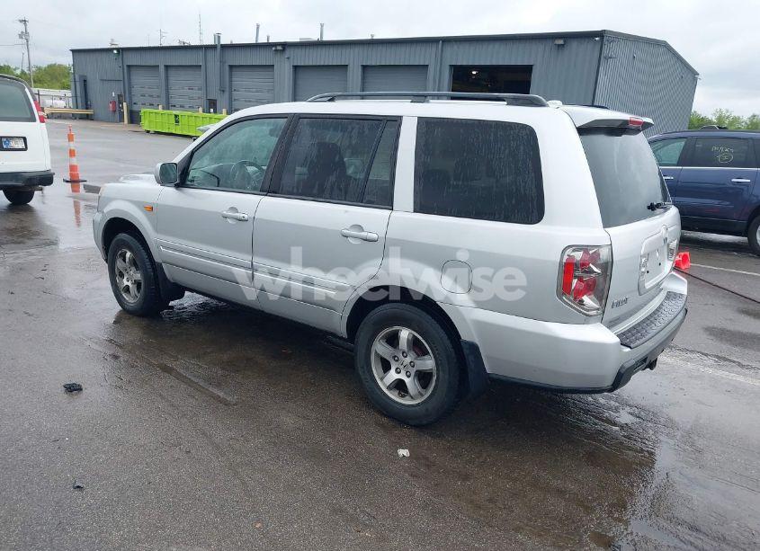 Photo 3 of 2008 Honda Pilot EX-L (VIN 5FNYF18508B020009)