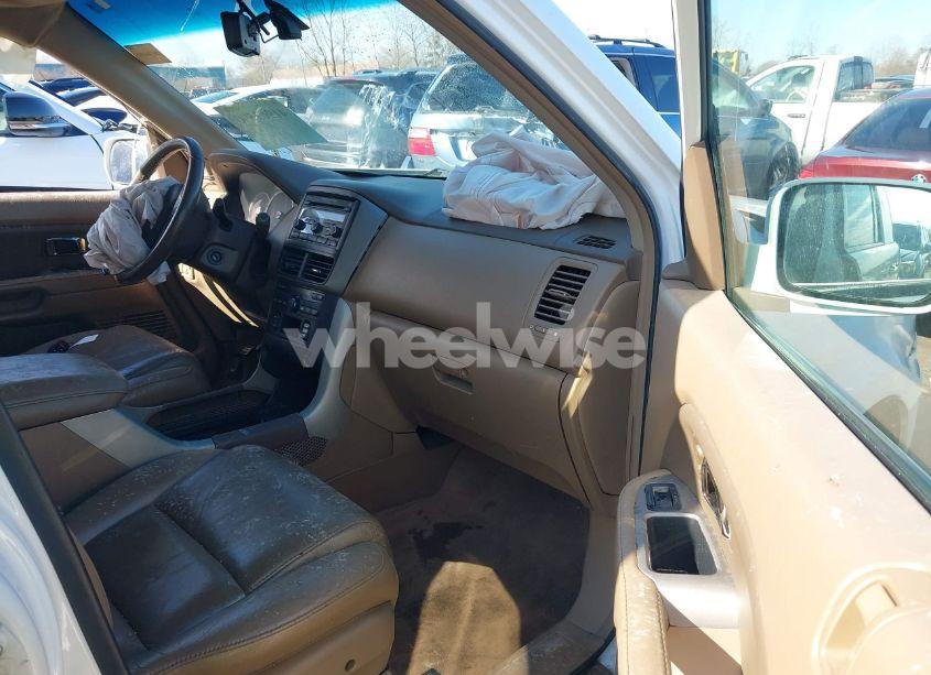 Photo 5 of 2008 Honda Pilot EX-L (VIN 5FNYF18508B047551)