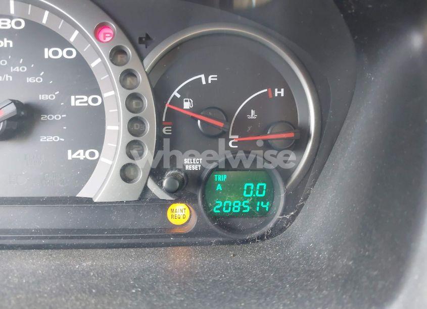 Photo 15 of 2004 Honda Pilot EX-L (VIN 5FNYF18514B001334)