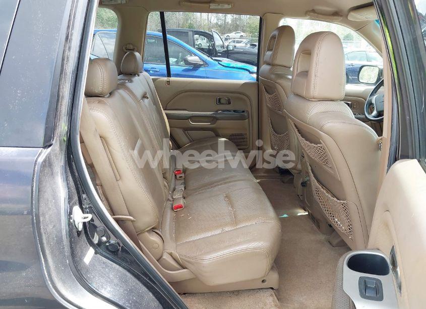 Photo 8 of 2004 Honda Pilot EX-L (VIN 5FNYF18514B001334)