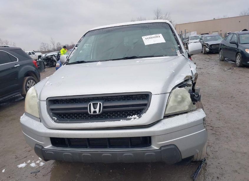 Photo 12 of 2005 Honda Pilot EX-L (VIN 5FNYF18515B022718)
