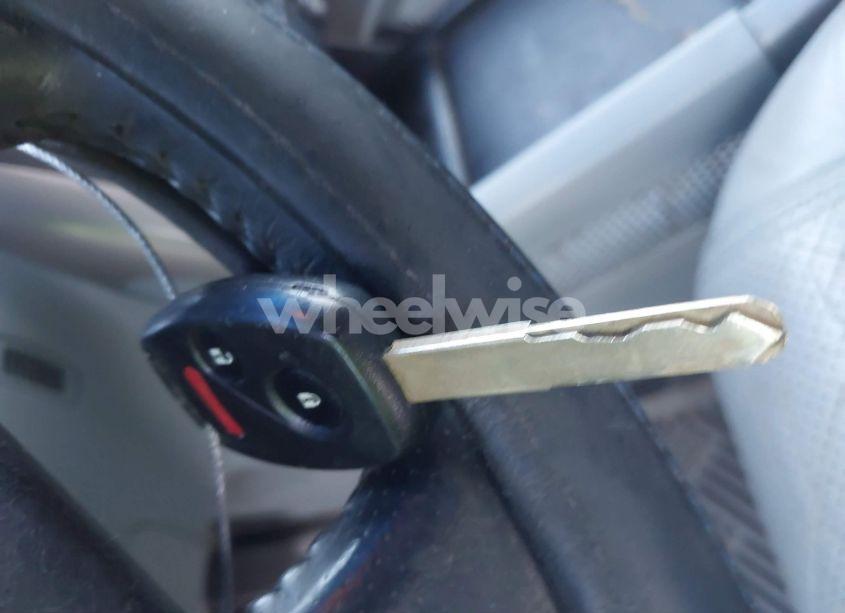 Photo 11 of 2005 Honda Pilot EX-L (VIN 5FNYF18515B053807)