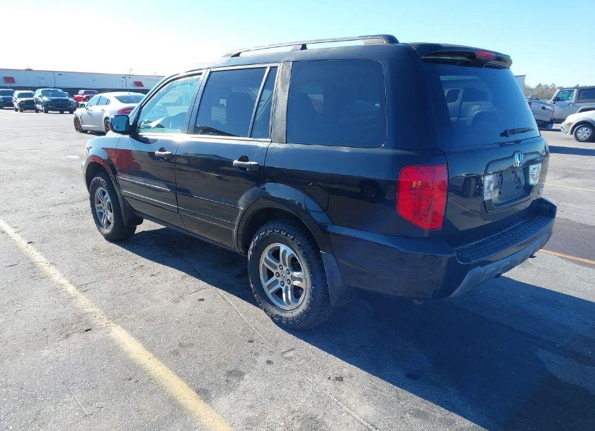 Photo 3 of 2005 Honda Pilot EX-L (VIN 5FNYF18515B064127)