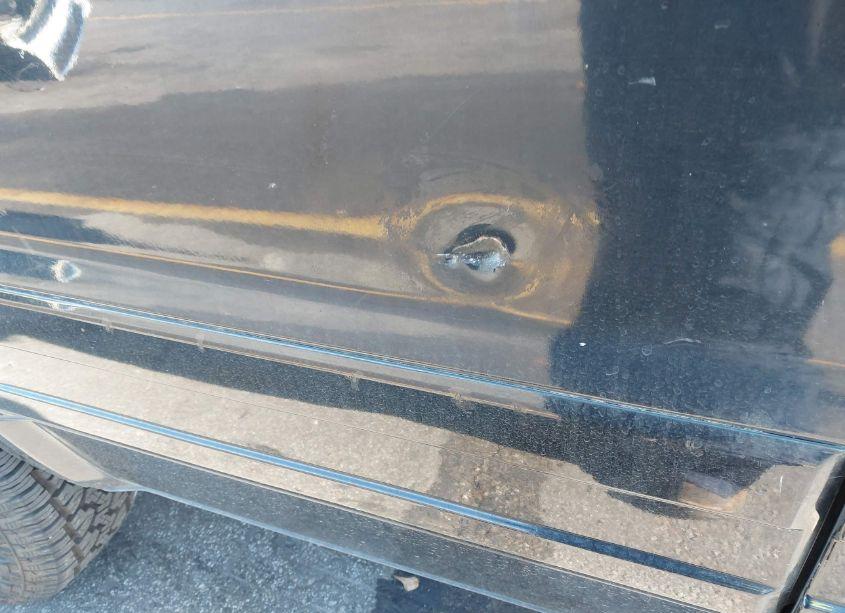 Photo 6 of 2005 Honda Pilot EX-L (VIN 5FNYF18515B064127)