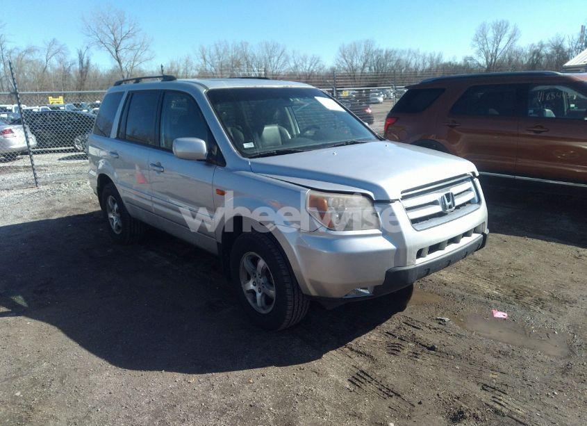 2007 Honda Pilot EX-L (VIN 5FNYF18517B006117) main photo