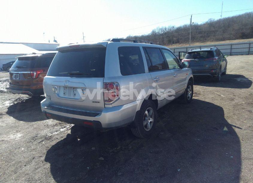 Photo 4 of 2007 Honda Pilot EX-L (VIN 5FNYF18517B006117)