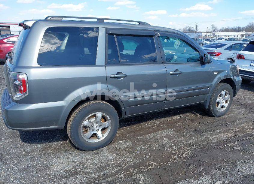 Photo 4 of 2008 Honda Pilot EX-L (VIN 5FNYF18518B023615)