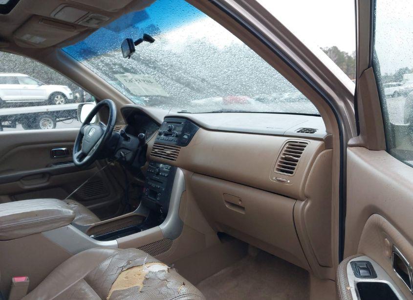 Photo 5 of 2005 Honda Pilot EX-L (VIN 5FNYF18525B005314)