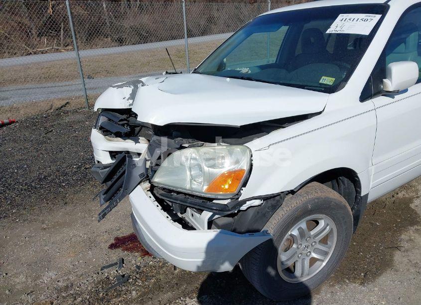 Photo 18 of 2005 Honda Pilot EX-L (VIN 5FNYF18525B064587)