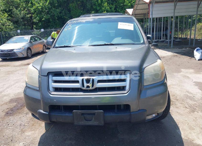 Photo 6 of 2007 Honda Pilot EX-L (VIN 5FNYF18527B005414)