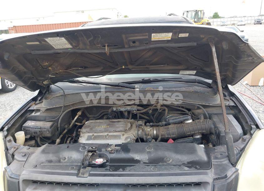 Photo 10 of 2004 Honda Pilot EX-L (VIN 5FNYF18534B005062)