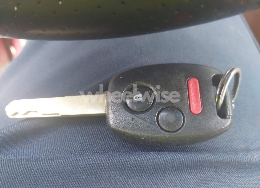 Photo 11 of 2005 Honda Pilot EX-L (VIN 5FNYF18535B026656)