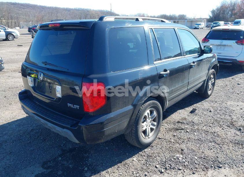 Photo 4 of 2005 Honda Pilot EX-L (VIN 5FNYF18535B054313)