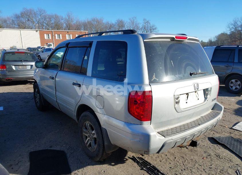 Photo 3 of 2005 Honda Pilot EX-L (VIN 5FNYF18535B058815)