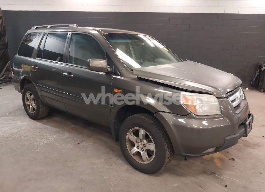 2006 Honda Pilot EX-L (VIN 5FNYF18536B023550) main photo