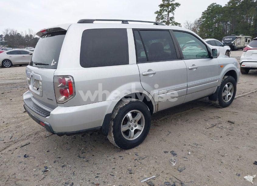 Photo 4 of 2007 Honda Pilot EX-L (VIN 5FNYF18537B015420)