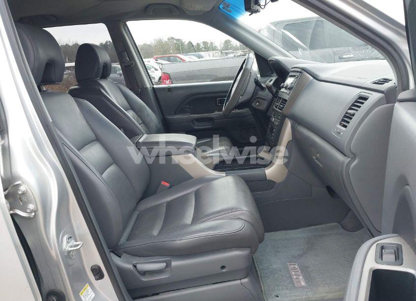 Photo 5 of 2007 Honda Pilot EX-L (VIN 5FNYF18537B015420)