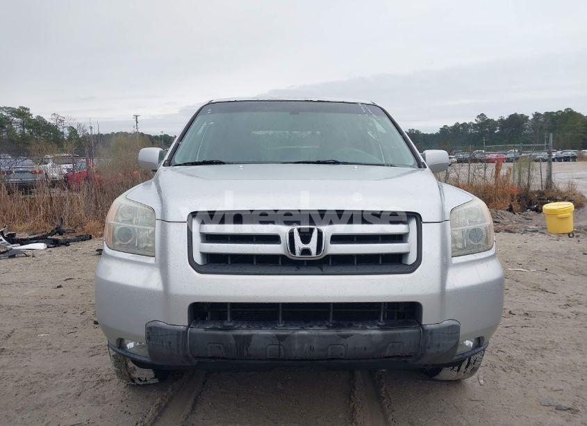 Photo 6 of 2007 Honda Pilot EX-L (VIN 5FNYF18537B015420)