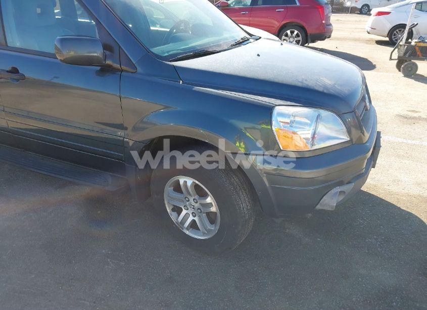Photo 6 of 2005 Honda Pilot EX-L (VIN 5FNYF18545B026861)