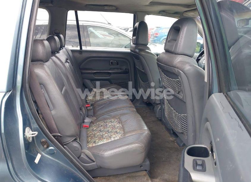 Photo 8 of 2005 Honda Pilot EX-L (VIN 5FNYF18545B035625)