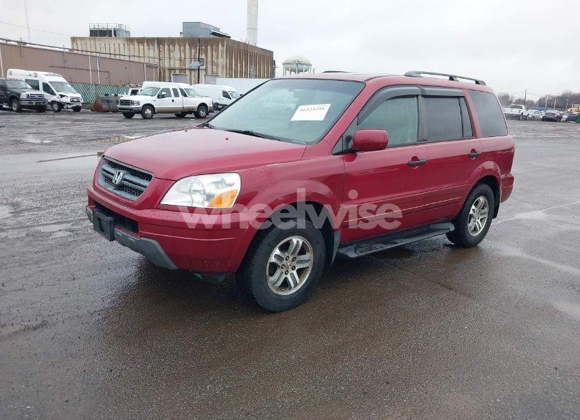 Photo 2 of 2005 Honda Pilot EX-L (VIN 5FNYF18545B060380)
