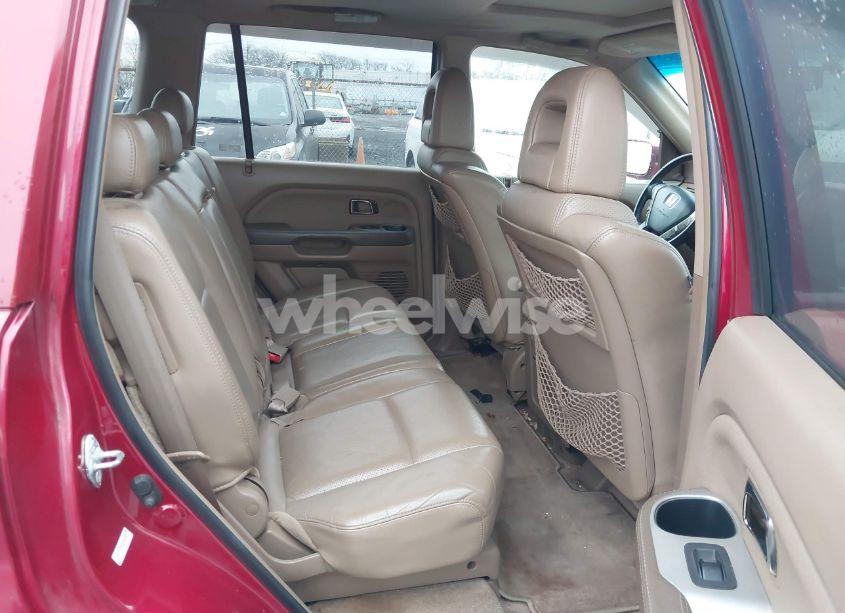 Photo 8 of 2005 Honda Pilot EX-L (VIN 5FNYF18545B060380)